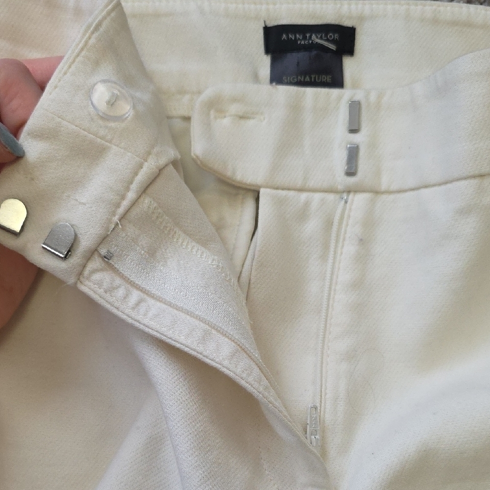 Ann Taylor Cream Signature Pants - Picture 3 of 8